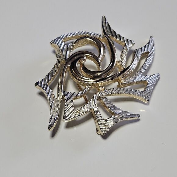 Sarah Coventry Brooch Modernist Gold Silver Vintage Signed 1971 Pin - Picture 10 of 11